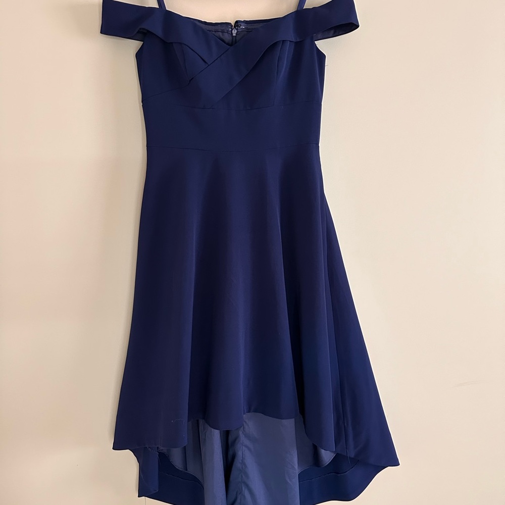 Elegant Navy Blue Off-Shoulder Dress